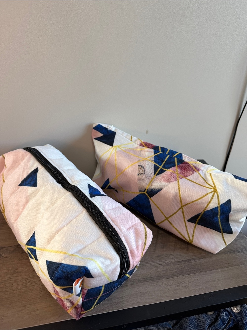 New 2pc Decorative Pink & Navy Geometric travel Pouch Set